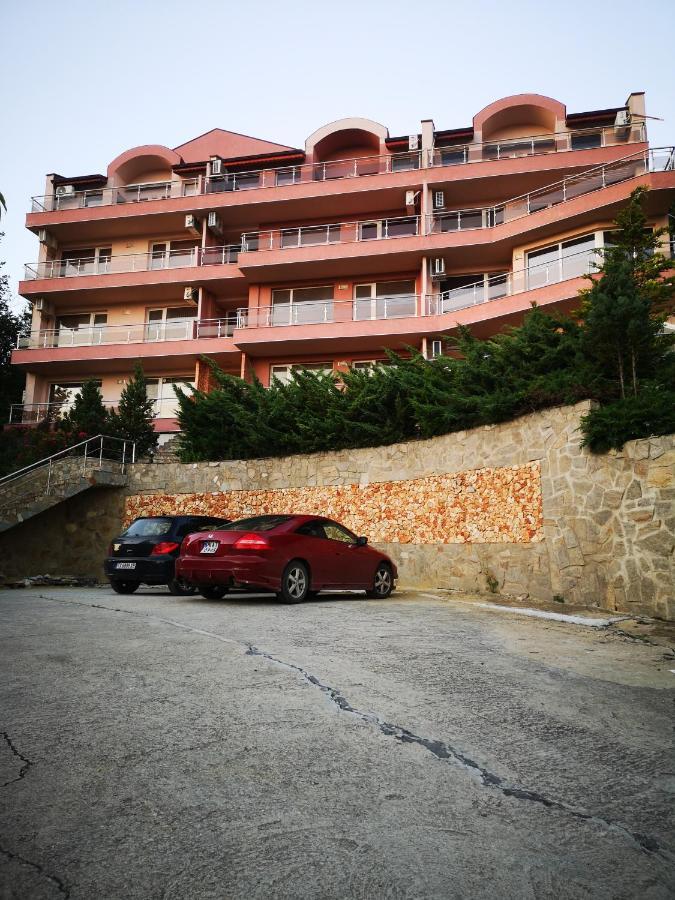 Complex Karia IV Apartment Kavarna Luaran gambar