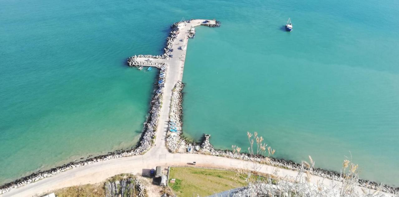 Complex Karia IV Apartment Kavarna Luaran gambar