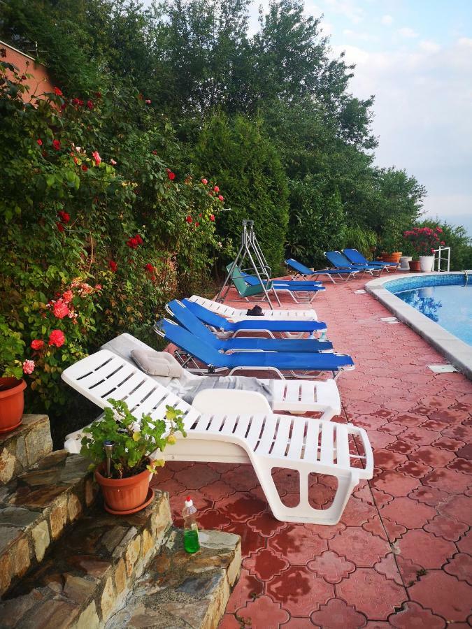 Complex Karia IV Apartment Kavarna Luaran gambar